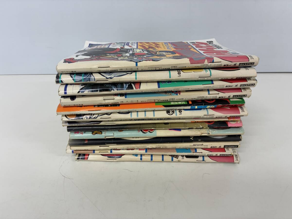 ⑨S36h◆バイク 関連本 13冊セット◆本　雑誌　月刊ベストバイク　モトチャンプ　まとめ売り　※巻数年数不揃い　レース_画像2