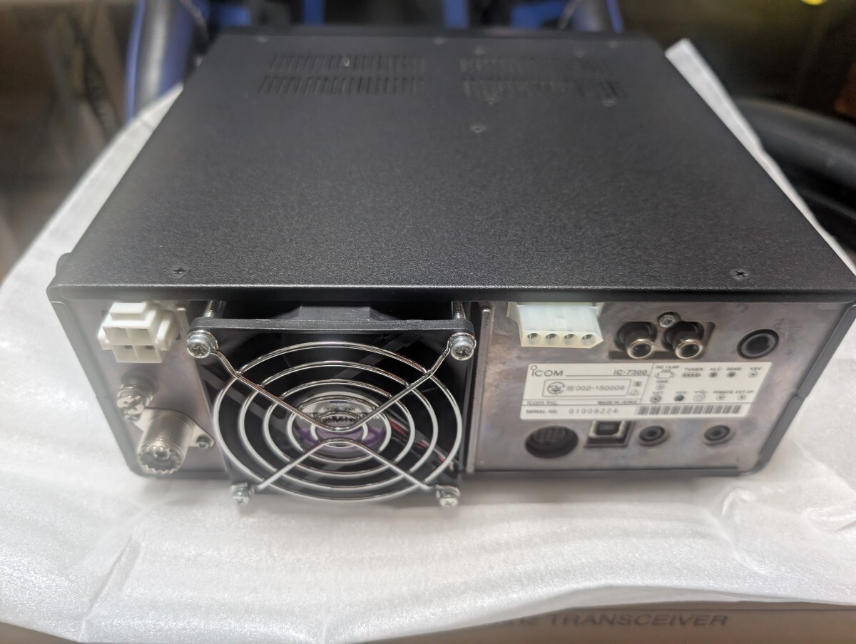 IC-7300 静音ファン+キャリングハンドル(MB-123)付き_画像5