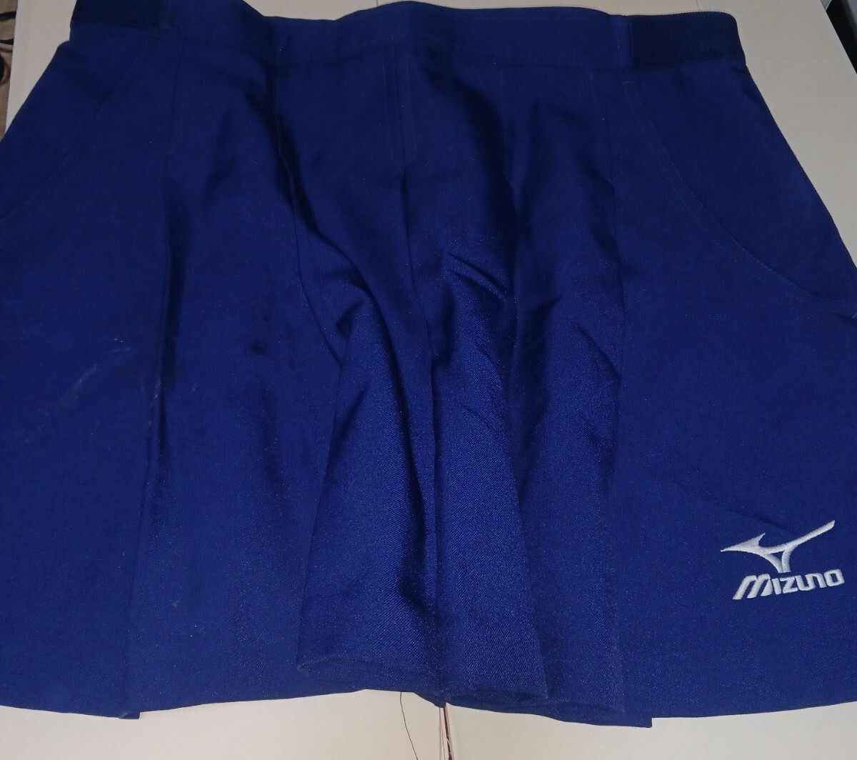 MIZUNO ミズノ　テニススコート　2枚　サイズ73　難あり　長期保管品_画像1
