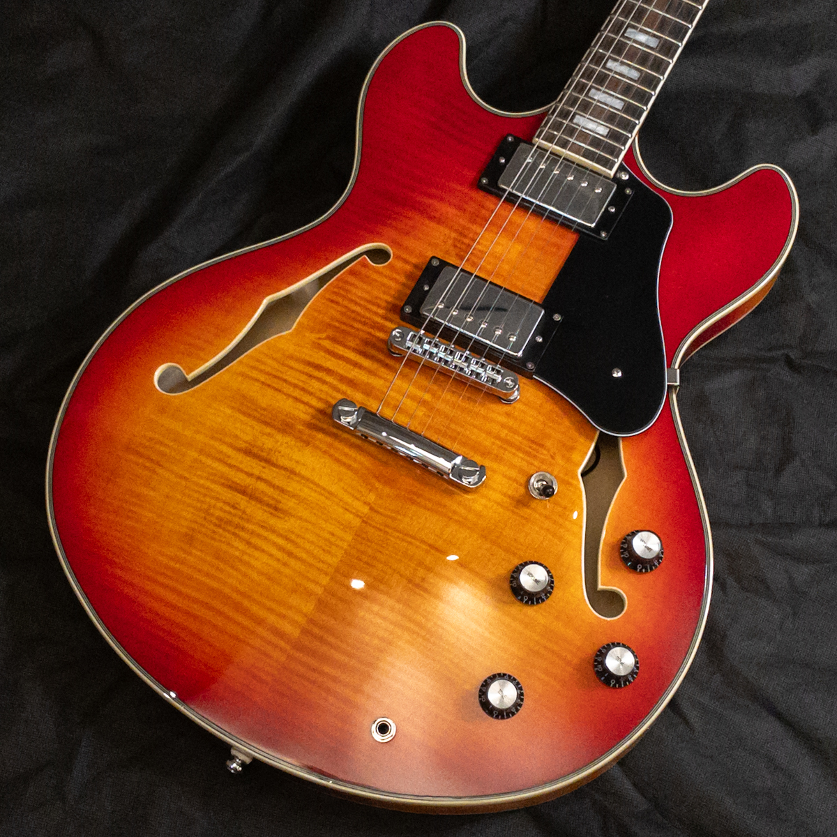 【1本限りアウトレット特価!】Sire Larry Carlton H7 CS (Cherry Sunburst) サイアー H Series ラリー・カールトン セミアコ_画像1