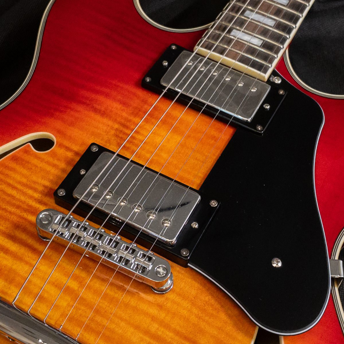 【1本限りアウトレット特価!】Sire Larry Carlton H7 CS (Cherry Sunburst) サイアー H Series ラリー・カールトン セミアコ_画像3
