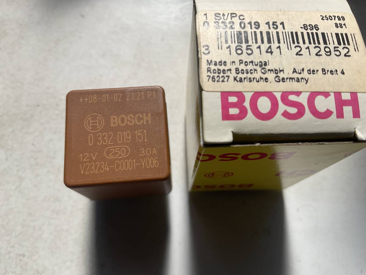 未使用/当時品ポルトガルメイド　BOSCH 5極.30A マルチパーパスリレー/0 332 019 151　_画像1