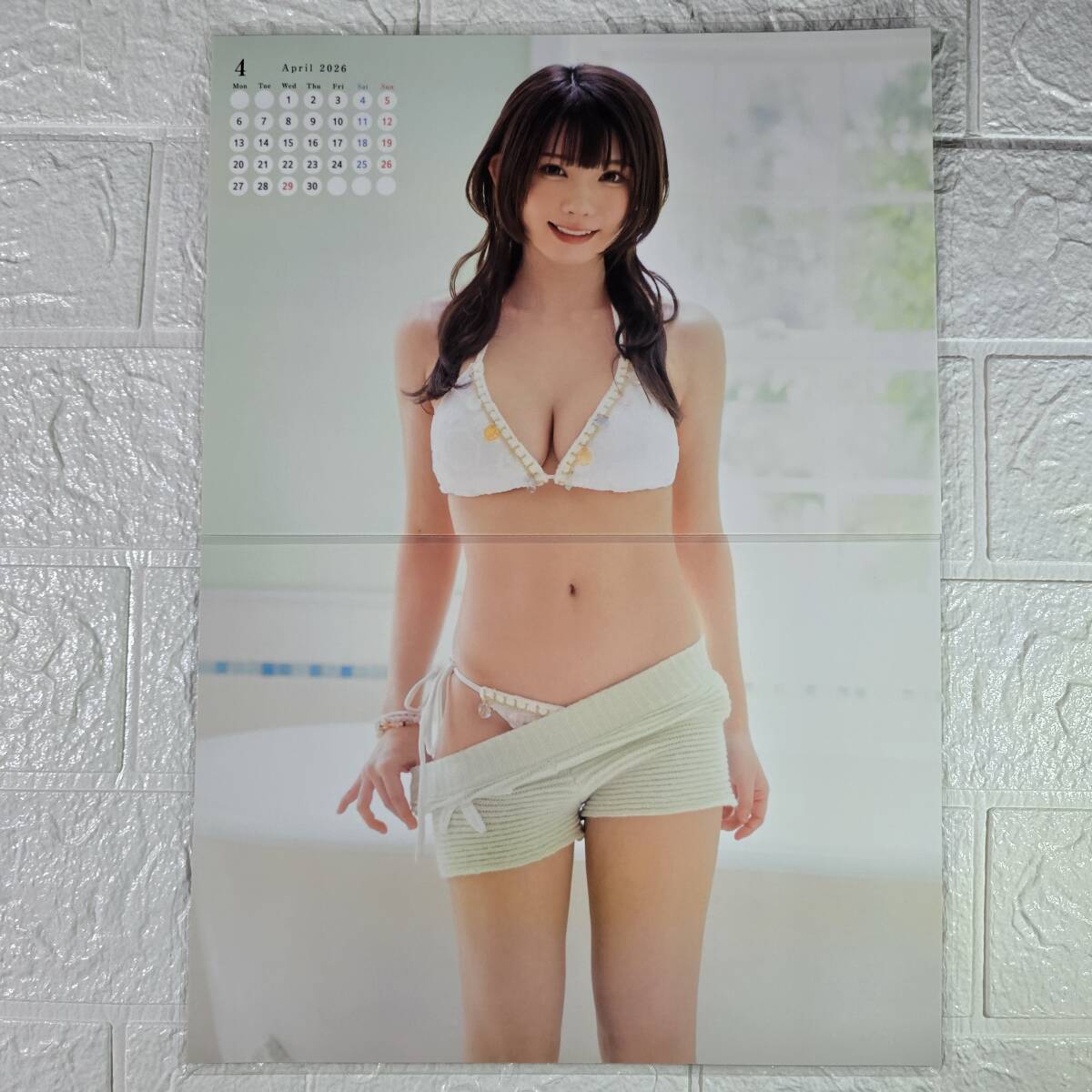 e..2026 год календарь B5[ местного производства плёнка 150μ ламинирование обработка ] Young King 2025NO.22 купальный костюм журнал порез .[ bikini model ]