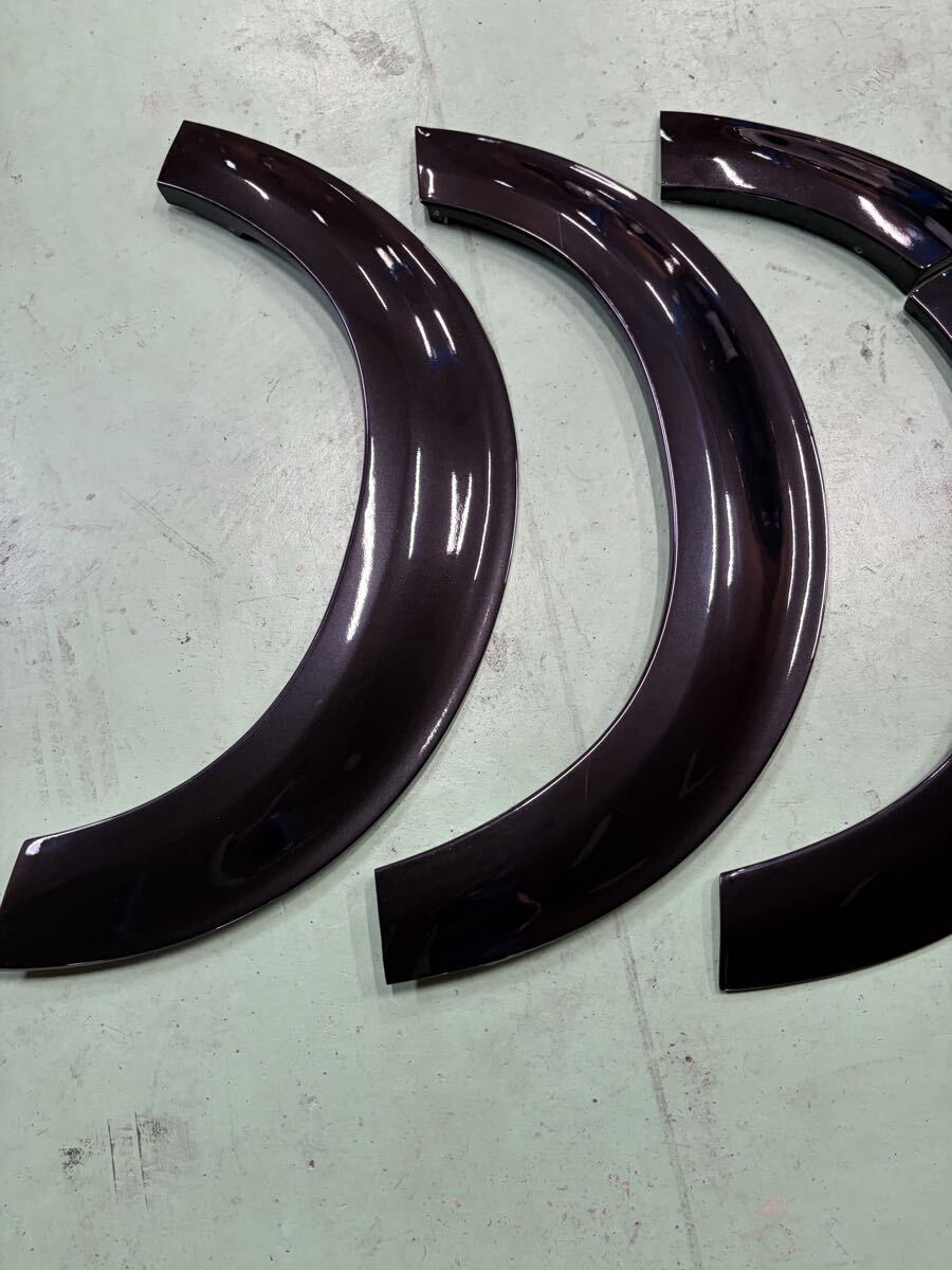 ハイエース　オバフェン　塗装済み　使用頻度少なめ_画像2