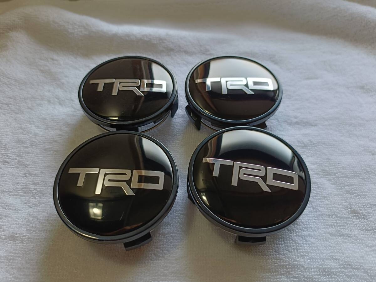 純正アルミにポン付け TRD センターキャップ 未使用 4個セット トヨタ純正アルミホイールに最適!_画像3