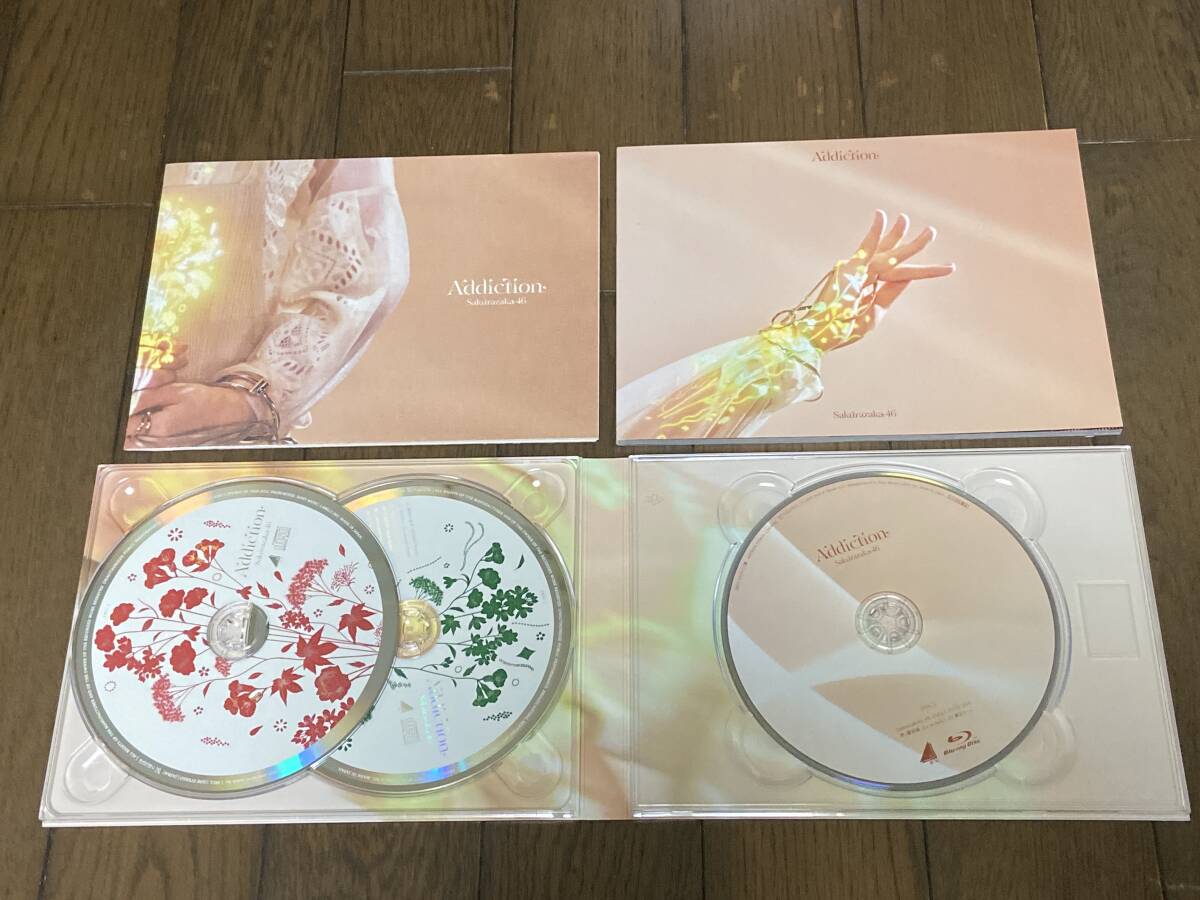 櫻坂46 @LOPPI HMV 限定セット　ADDICTION 初回生産限定盤　TYPE-A 中古品　シリアルナンバーなし　生写真なし_画像6