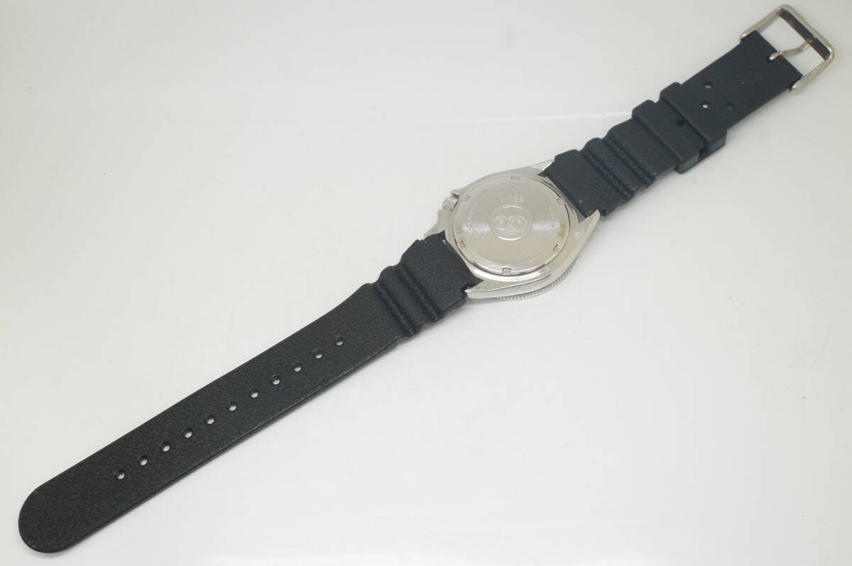 K9●作動良好 SEIKO セイコー SilverWave Z シルバーウェーブZ ダイバー 1978年製 7546-606A デイデイト メンズ腕時計 シルバー クォーツの画像6