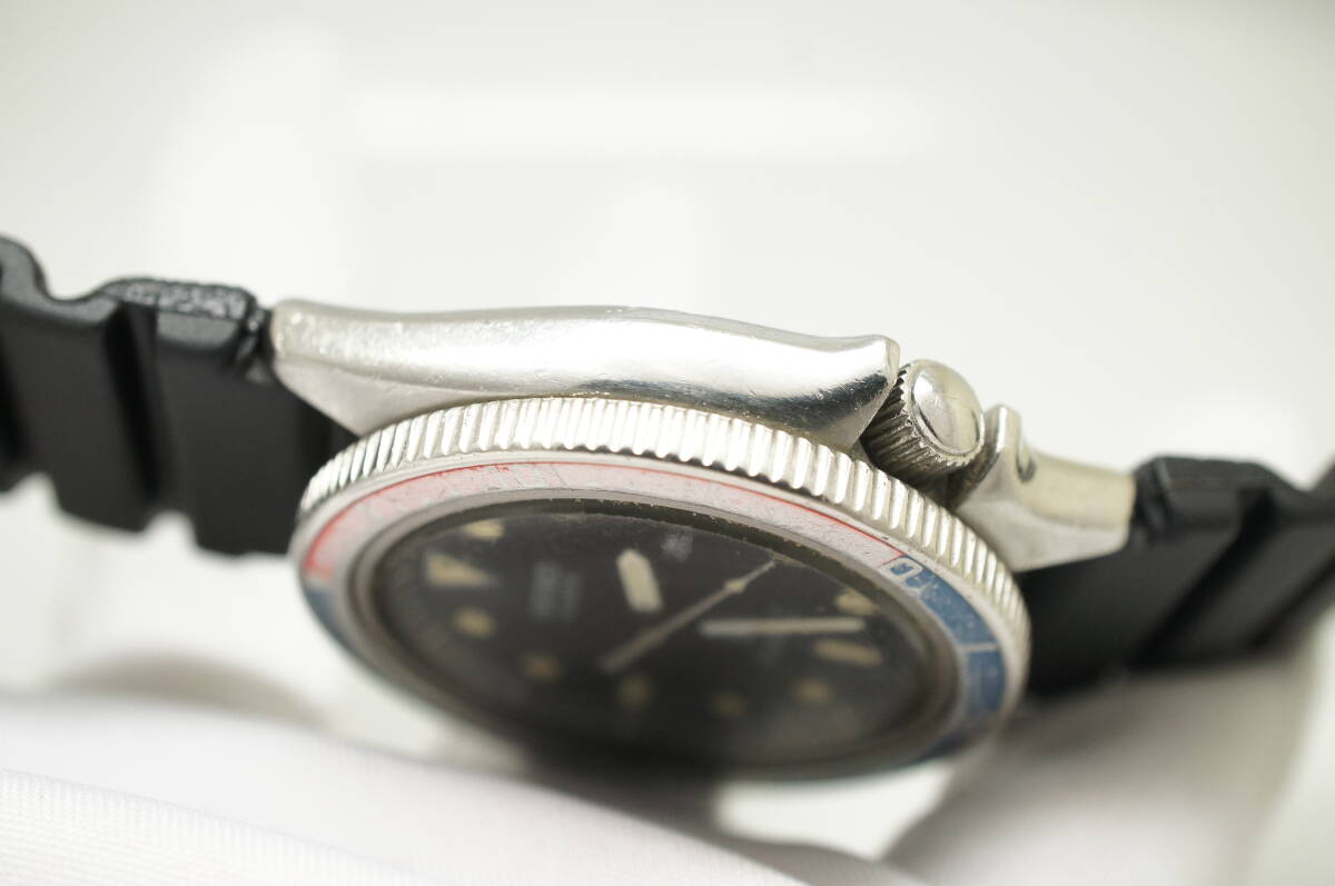 K9●作動良好 SEIKO セイコー SilverWave Z シルバーウェーブZ ダイバー 1978年製 7546-606A デイデイト メンズ腕時計 シルバー クォーツの画像4