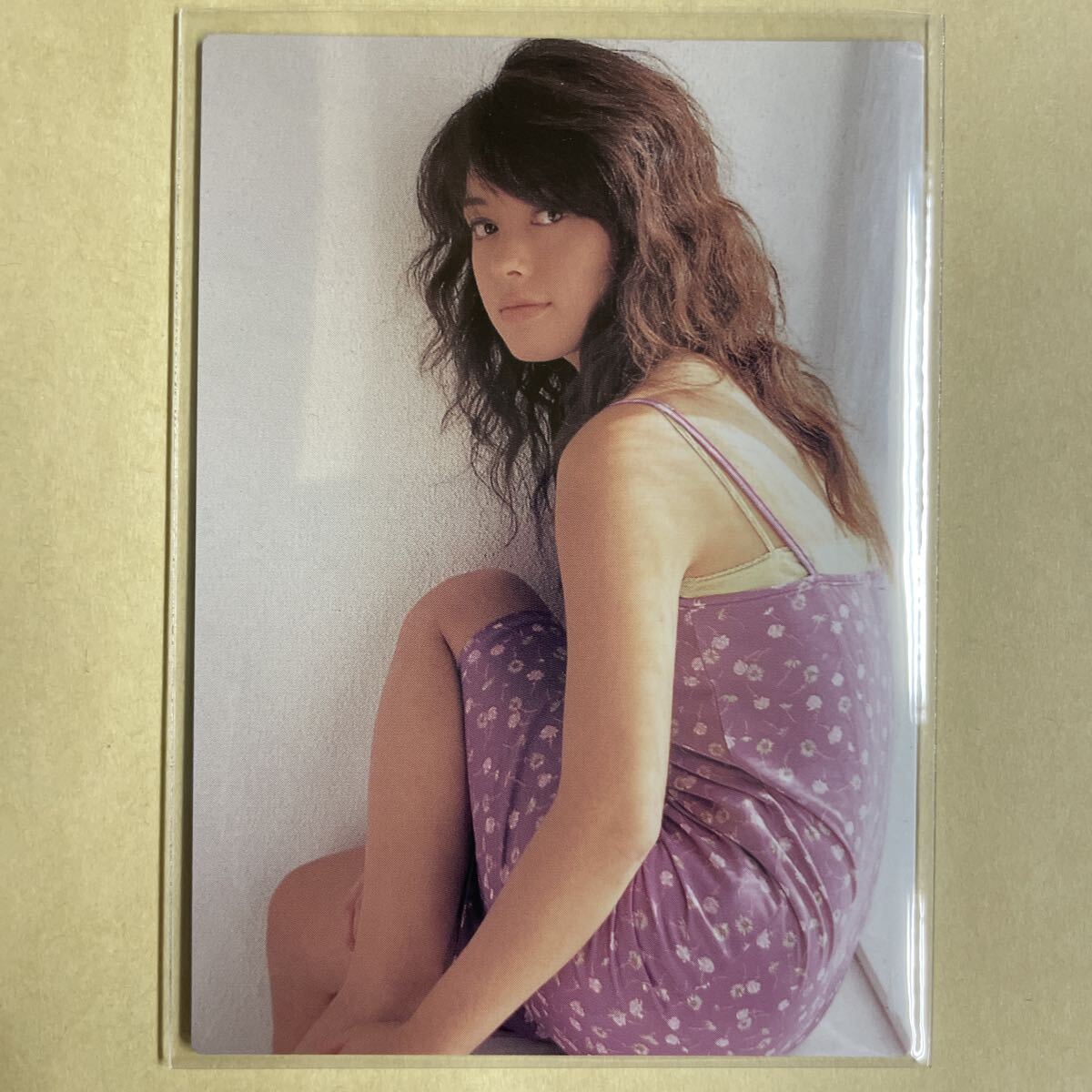  Sakai Yumi 2000 желтый кабина коллекционные карточки идол gravure карта 057 звезда коллекционная карточка 