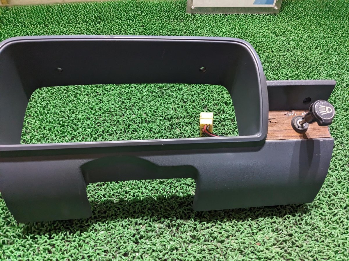 三菱 スピードメーター周りトリム ミニカ C-A105A A105A #hyj NSP276689_画像2