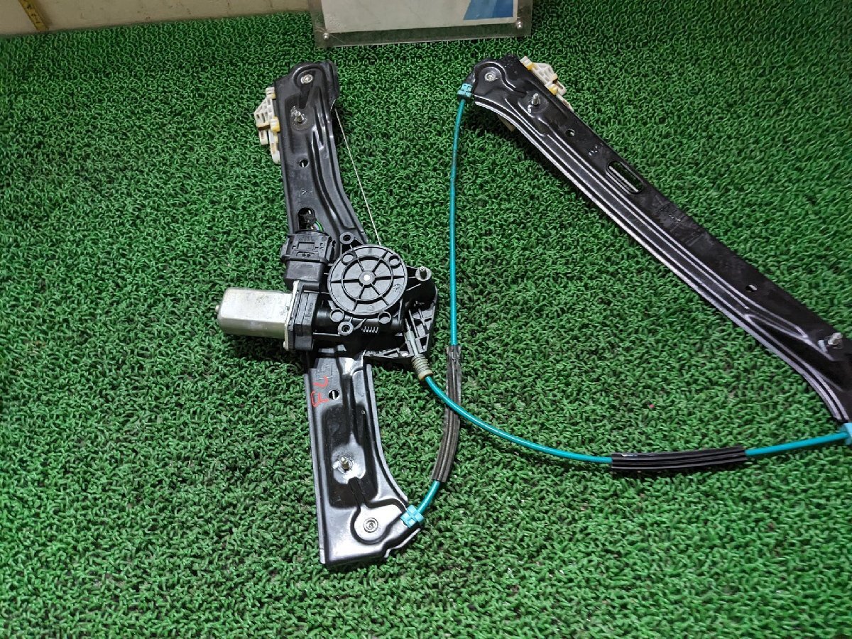 BMW передний стеклоподъемник - левый 116i DBA-1A16 1A16 2011 F20 #hyj NSP276772