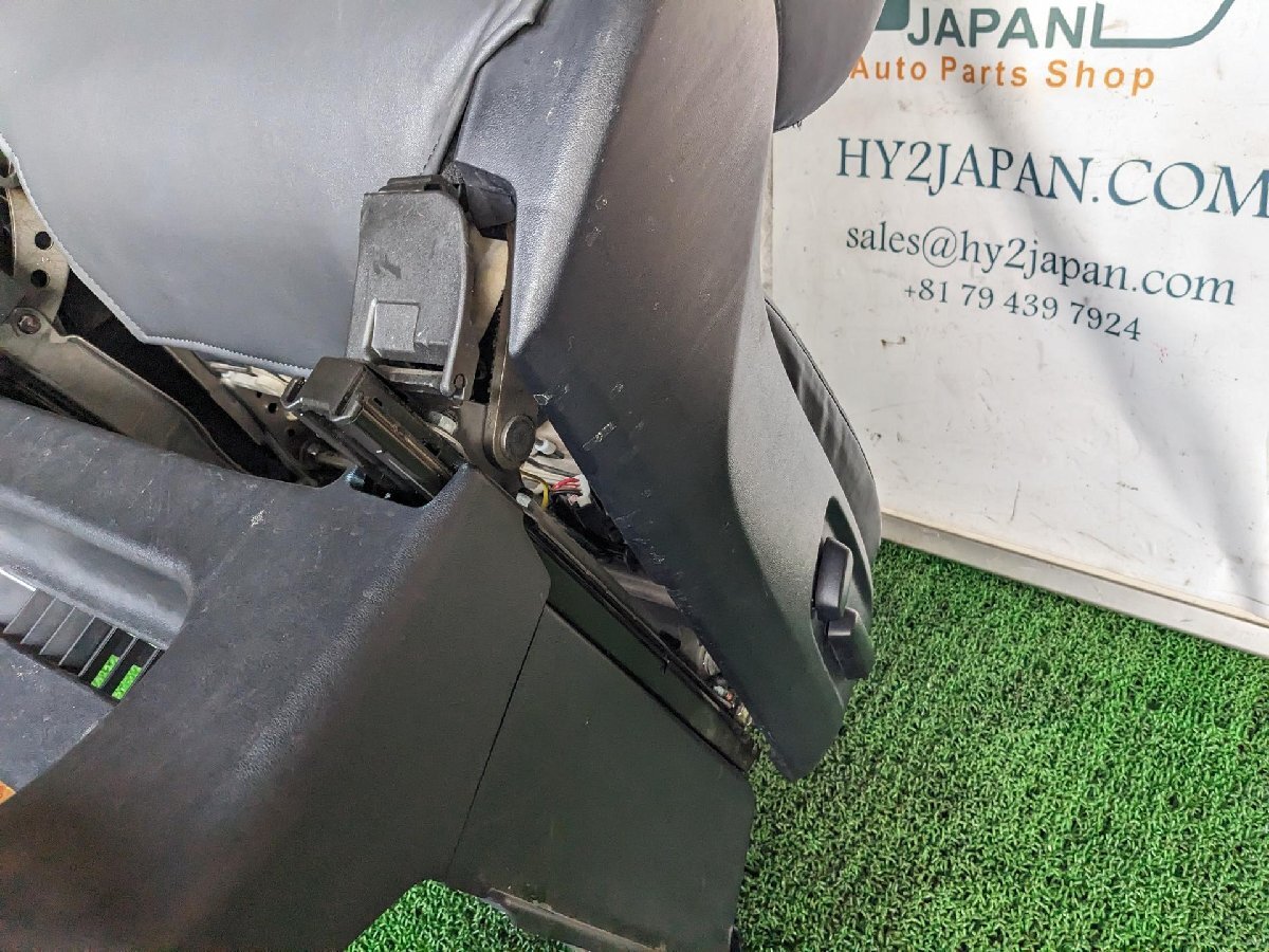 トヨタ　フロントシート　右　エアバッグ無し　アルファード　AGH30　AGH30　#hyj　NSP277250_画像10