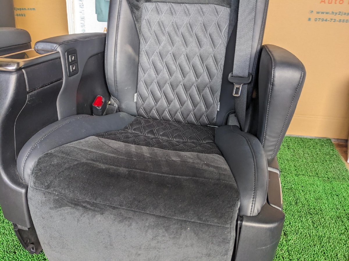 トヨタ　2列目シート　左右　アルファード　AGH30　AGH30　#hyj　NSP277252_画像3