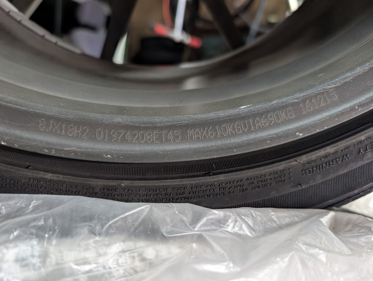 O.Z Racing LEGGERA 18inch 8J +48 5H PCD114.3 タイヤ付215/45R18 _画像3