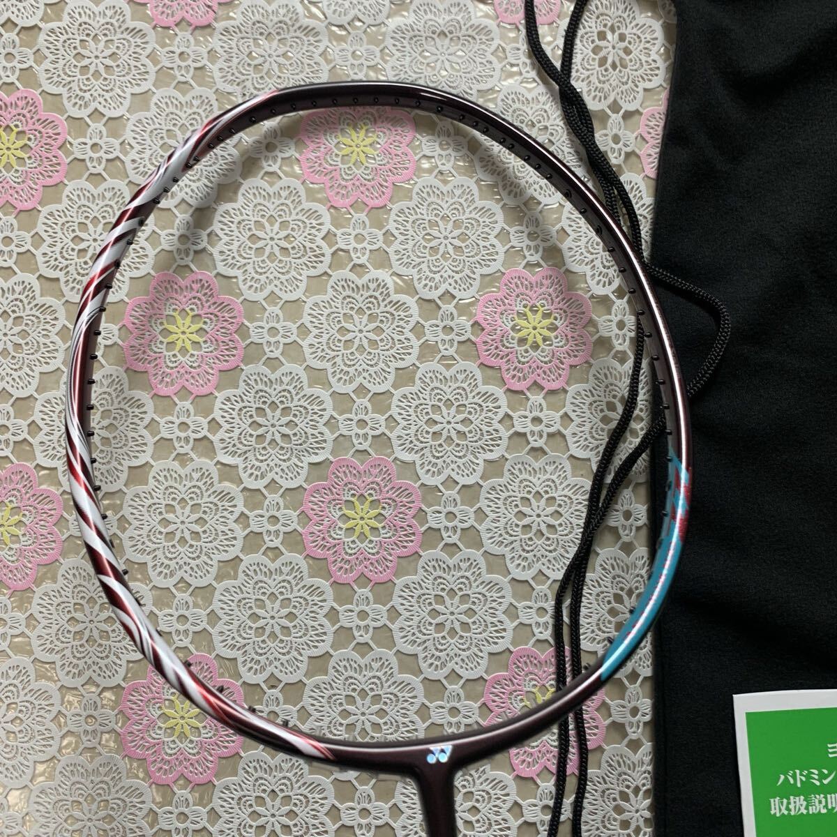 yonex astrox100zz 4U5 バドミントンラケット ダーククレナイ_画像2