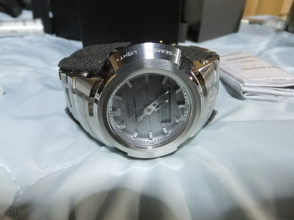 ■美品■カシオ G-SHOCK AWM-500D-1A8 & G-SHOCK AWG-M520-1AJF_画像7
