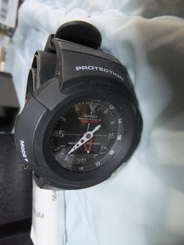 ■美品■カシオ G-SHOCK AWM-500D-1A8 & G-SHOCK AWG-M520-1AJF_画像6