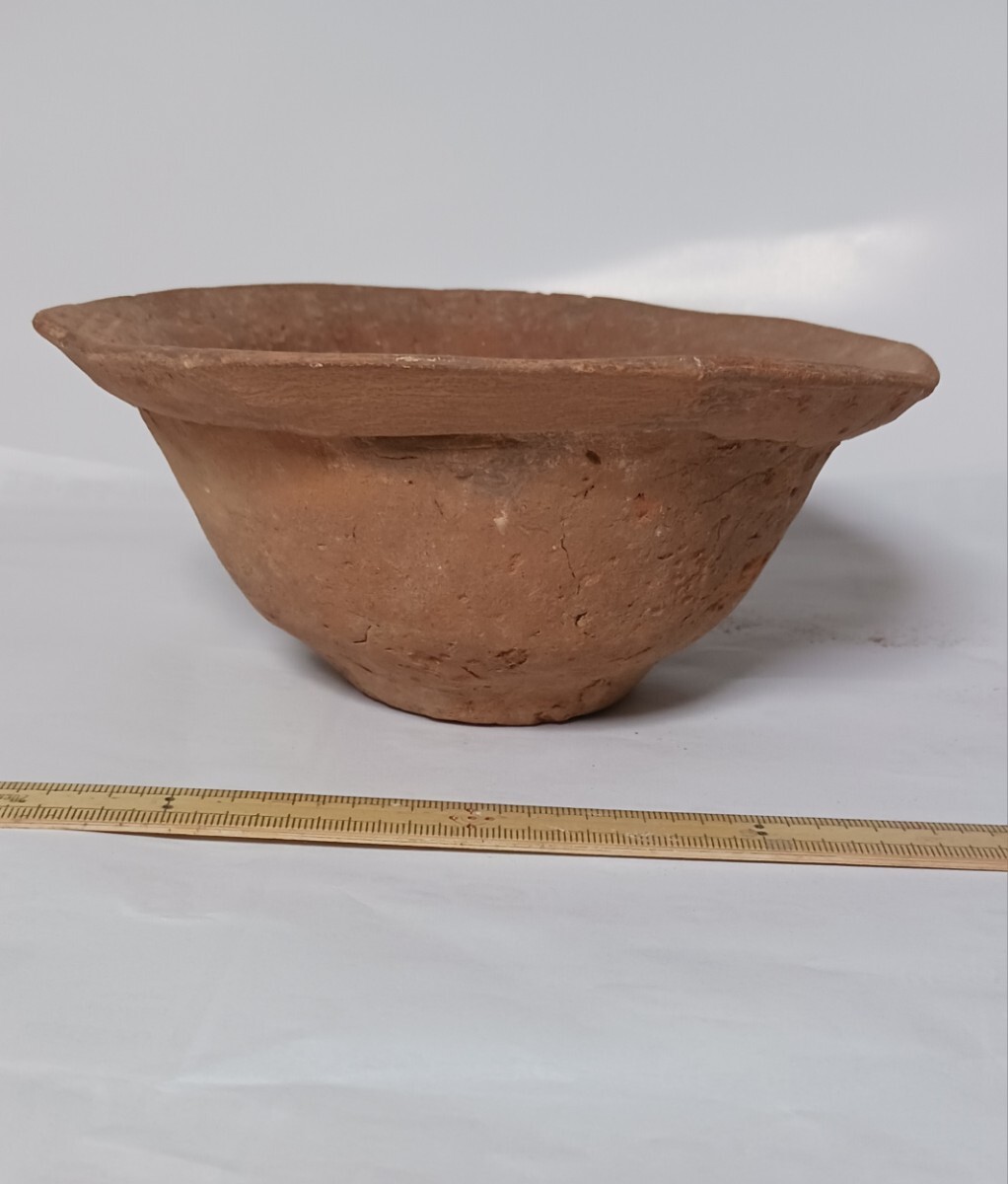 弥生土器浅鉢 ほぼ完品 弥生土器 浅鉢 平底 黒斑 弥生時代 後期 関東地方_画像2