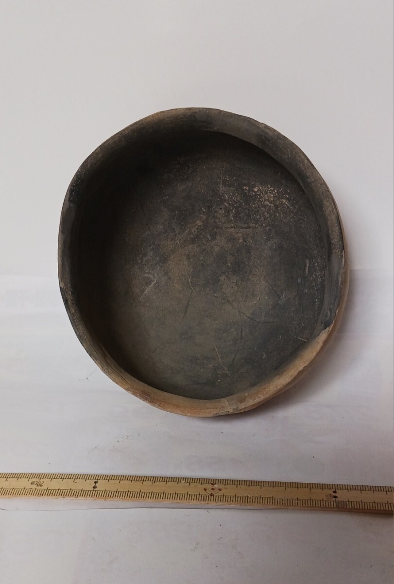弥生土器椀　ほぼ完品　弥生土器　椀　浅鉢（？）　平底　黒斑　内面黒色（仕上げもしくは使用痕）弥生時代　後期 　関西地方_画像6