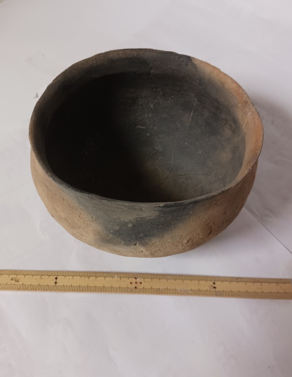 弥生土器椀　ほぼ完品　弥生土器　椀　浅鉢（？）　平底　黒斑　内面黒色（仕上げもしくは使用痕）弥生時代　後期 　関西地方_画像8