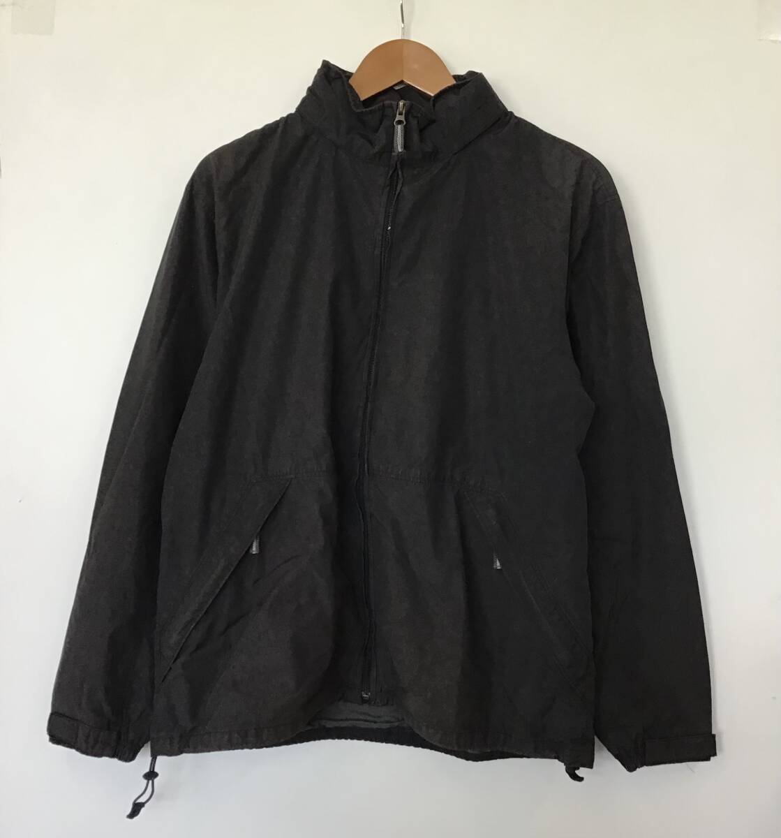 《 H 637 》GAP ギャップ ナイロンジャケット オールドギャップ アメカジ ジャンパー上着 トップス Mサイズ 黒 アメリカ古着 古着卸_画像1