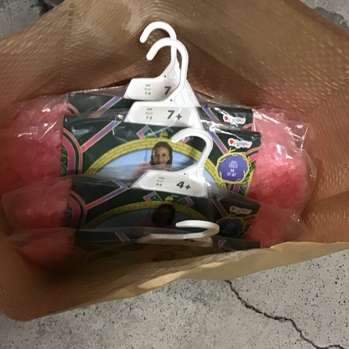 《 H 760 》☆新品未使用☆ プリンセス ドレス 5枚 コストコ仕入れ ウィキッドふたりの魔女 グリンダ 定価3598 サイズ4-6 7-8_画像10