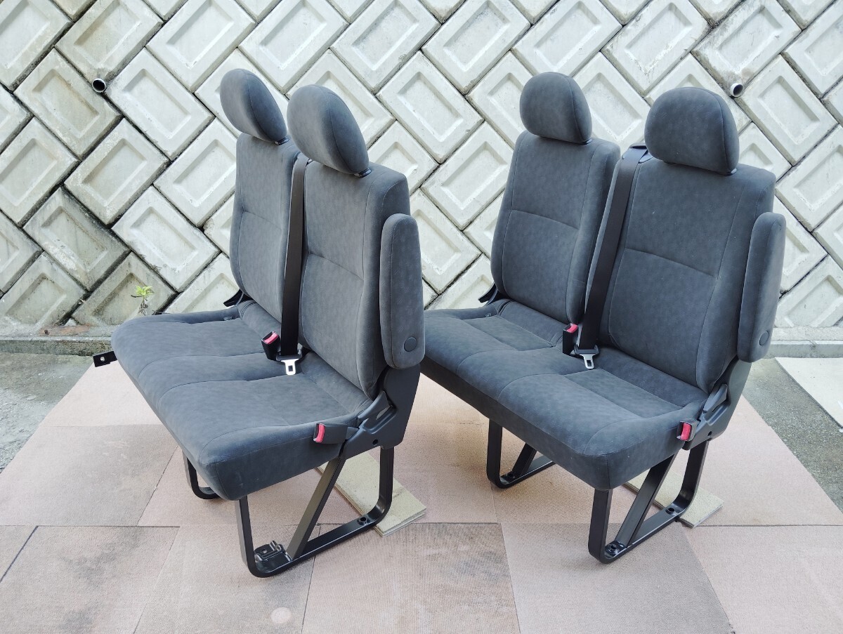■新車外し 送料込■即決 トヨタ ハイエース ワゴンGL 純正 セカンドシート サードシート セット 2列目 3列目 シートベルト付 TOYOTA 234_画像1