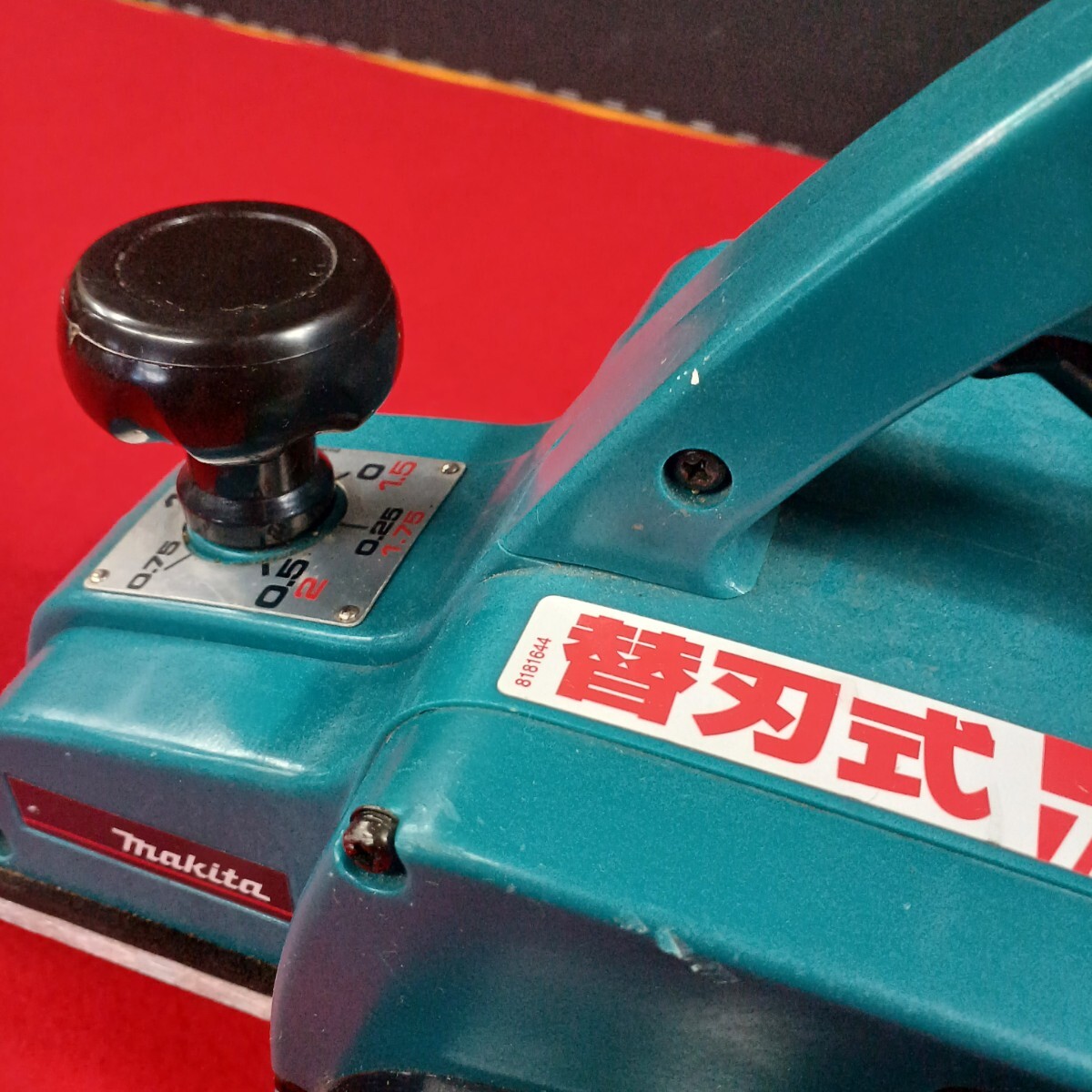 makita マキタ 電動カンナ 1911B 有効切削幅110mm 簡易動作確認済み 現状品 電動工具 DIY _画像5
