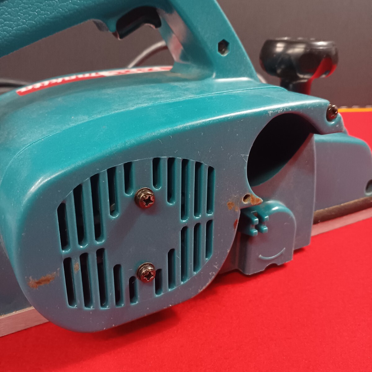 makita マキタ 電動カンナ 1911B 有効切削幅110mm 簡易動作確認済み 現状品 電動工具 DIY _画像7