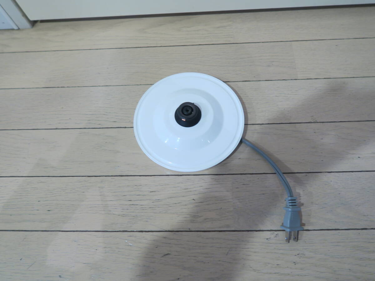 送料無料■DeLonghi■デロンギ■アクティブ電気ケトル■KBLA1200J-W■電源ベース■中古■_画像1