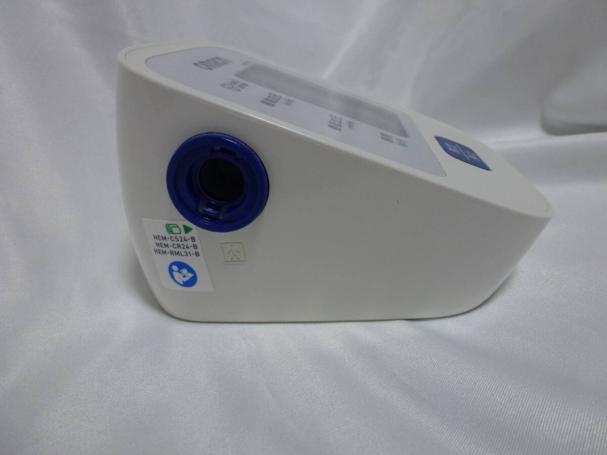 USED品★オムロン製上腕式血圧計 HEM-7120_画像5