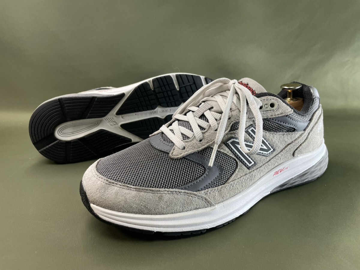 名機降臨！定12100円！旧モデル/オールドデザイン！ニューバランス【MW880CF3/REVLITE】スニーカー！グレー×シルバー 26cm/US8_画像2
