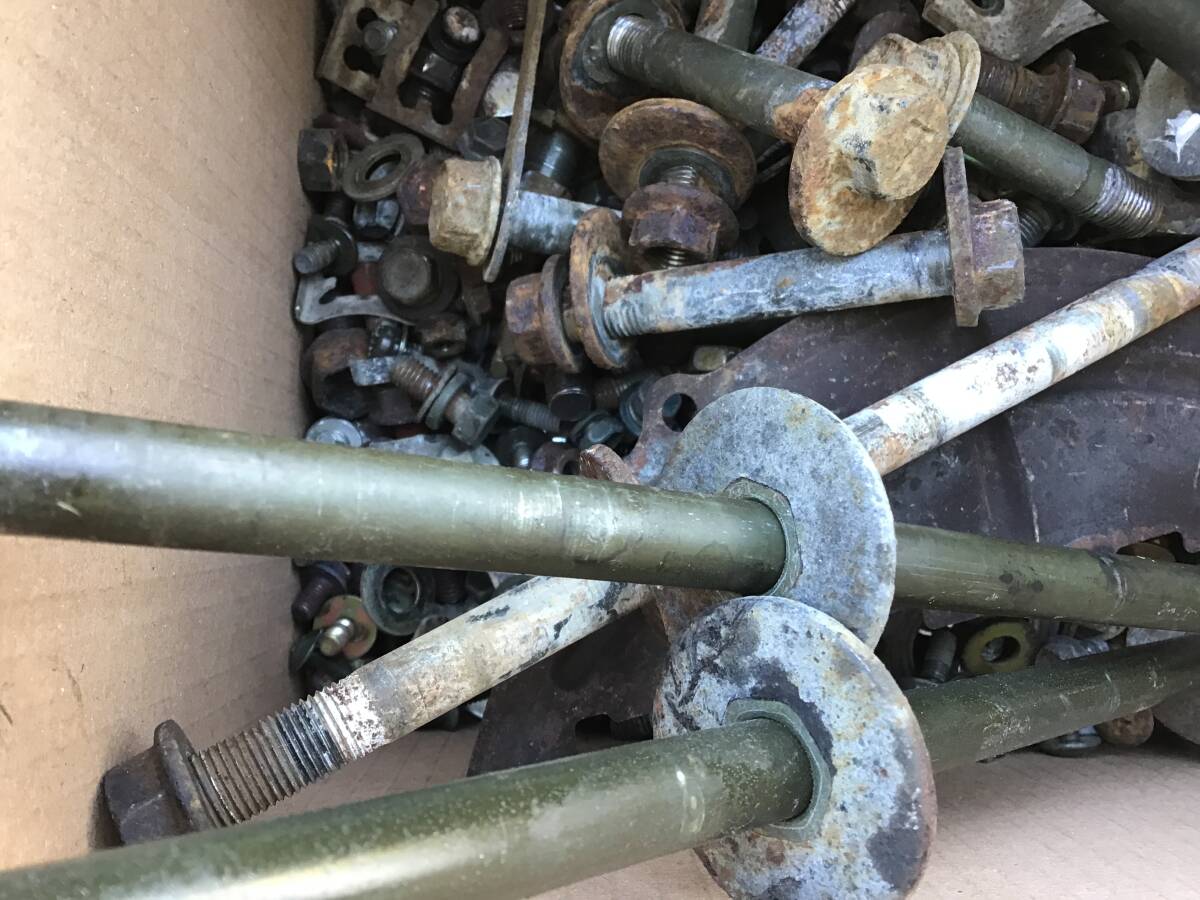 EA11R　カプチーノ　5MT　F6A　(G6)　内装　外装　ボルト　ナット　　_画像3