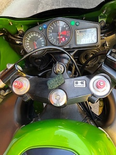 メガスポーツ カワサキZX12R A型(タンクカバーB型) インナーガソリンタンク(鉄) リア-シートカウル 中古オマケ付けます_画像6