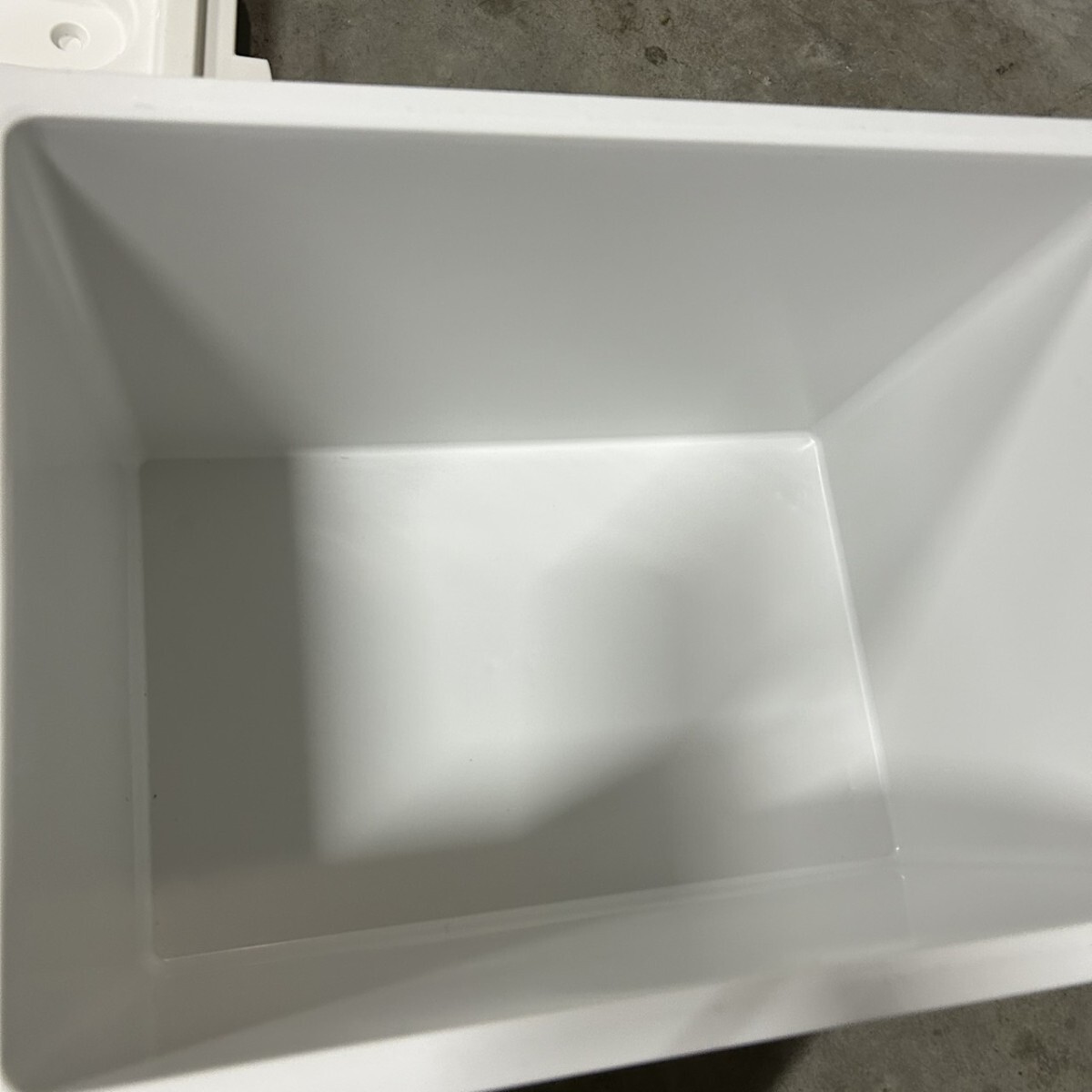 Coleman コールマン スチールクーラー 28QT 26L クーラーボックス キャンプ アウトドア_画像6