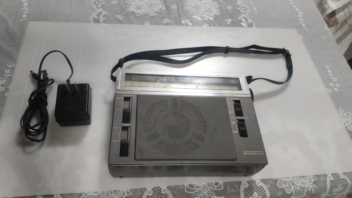 Showa Retro 4 частота транзистор радио исправно работающий товар Showa Retro 4 частота транзистор радио исправно работающий товар