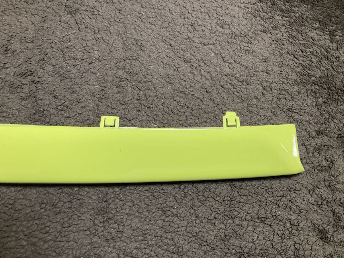 【売り切り一円スタート】ABARTH アバルト　595 695 フロントバンパーインサート　アドレナリングリーン　塗装後未使用品_画像5