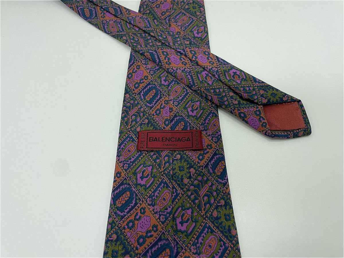 【超美品】BALENCIAGA　バレンシアガ　花柄 ネクタイ 3本以上 送料無料 メンズ グリーンパープル　1001252_画像2