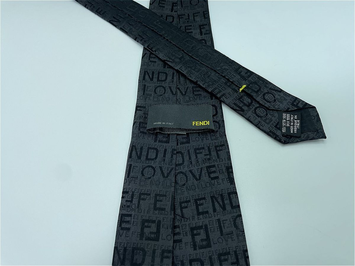 [ новый старый товар ]FENDI Fendi Logo re Touch рисунок галстук 3шт.@ и больше бесплатная доставка мужской черный 1 иен 1101265