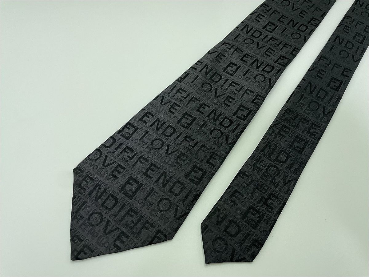 [ новый старый товар ]FENDI Fendi Logo re Touch рисунок галстук 3шт.@ и больше бесплатная доставка мужской черный 1 иен 1101265