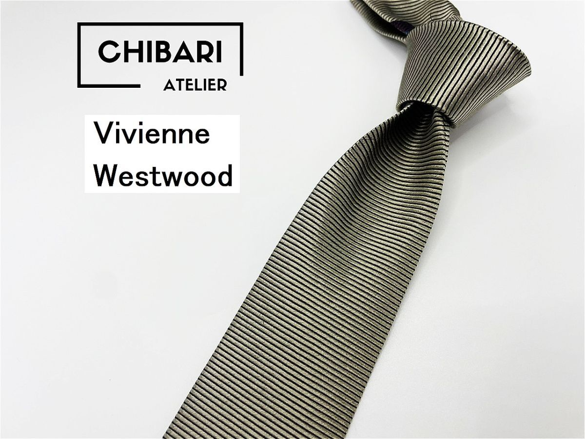 【超美品】Vivienne Westwood　ヴィヴィアンウエストウッド　オーブ＆チェック柄 ネクタイ 3本以上 送料無料 メンズ グレイ　1102051_画像1