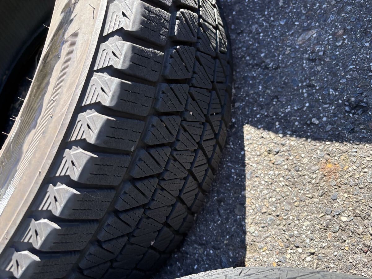 ブリヂストン ブリザック DM-V3 225/60-17 スタッドレスタイヤ 2023年製造 中古品_画像8