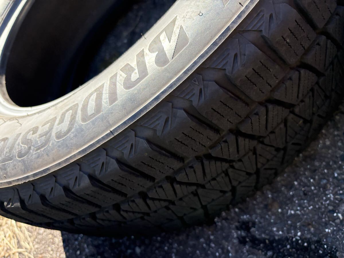 ブリヂストン ブリザック DM-V3 225/60-17 スタッドレスタイヤ 2023年製造 中古品_画像9