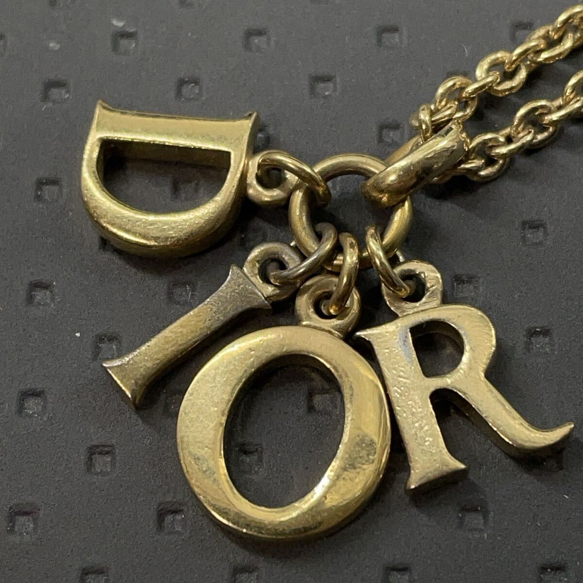 7） 1円スタート！！ クリスチャンディオール ネックレス ロゴ ゴールド ヴィンテージ_画像1