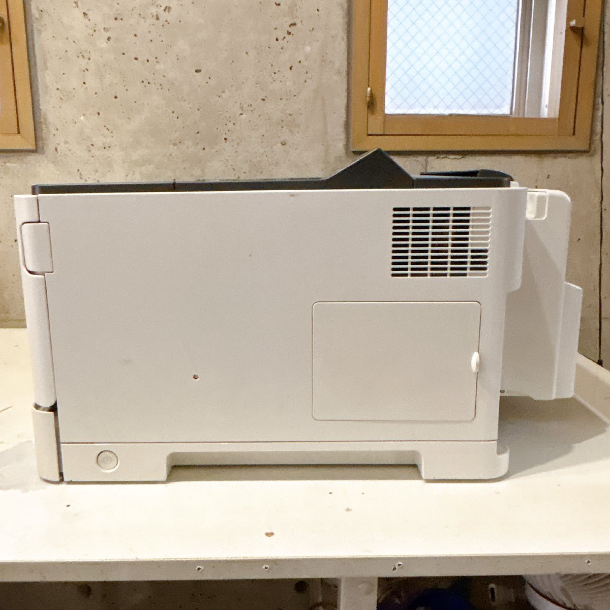 CANON レーザービームプリンター|LBP8720|50533枚|トナー付き(残量少)|ジャンク扱い|B2324_画像2