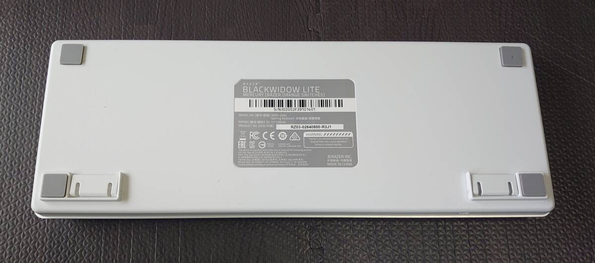 Razer BLACKWIDOW LITE メカニカルキーボード RZ03-0264 ホワイト 白 white ゲーミングキーボード_画像6