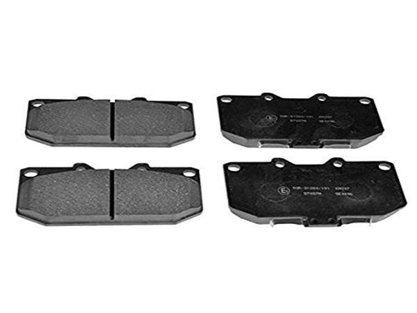 フロント ブレーキパッド 左右セット インプレッサ GC8 GDA GDB GF8 GGA GGB 互換品 26296AE120 26296FA100 26296FA170_画像1