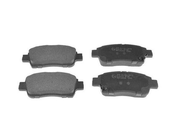 フロント ブレーキパッド 左右セット ステージア M35 NM35 HM35 ティアナ J31 PJ31 TNJ31 互換品 AY040NS106 AY040NS101_画像1