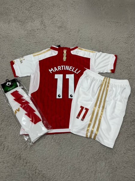 ★子供150cm★ マルティネッリ アーセナル サッカーユニフォーム 新品_画像1