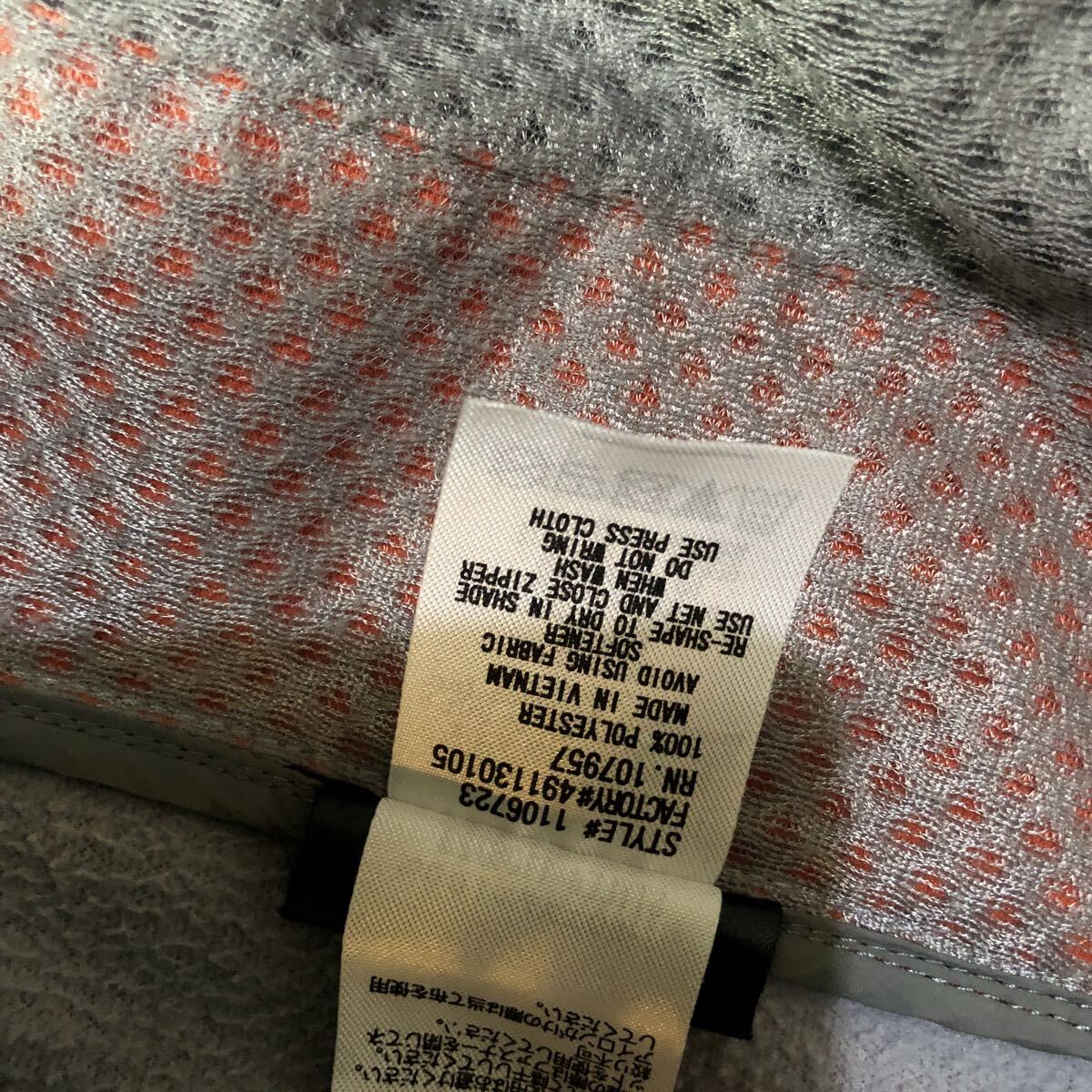 【返品OK】モンベル　メンズM　#1106723　クリマバリアパーカ【mont-bell】_画像6